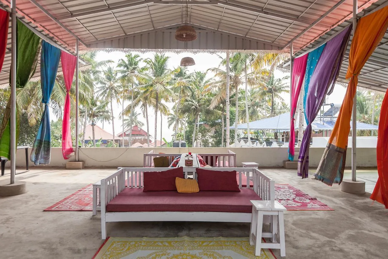 Mad About Coco Yoga & Beach Retreat Varkala 2*,
